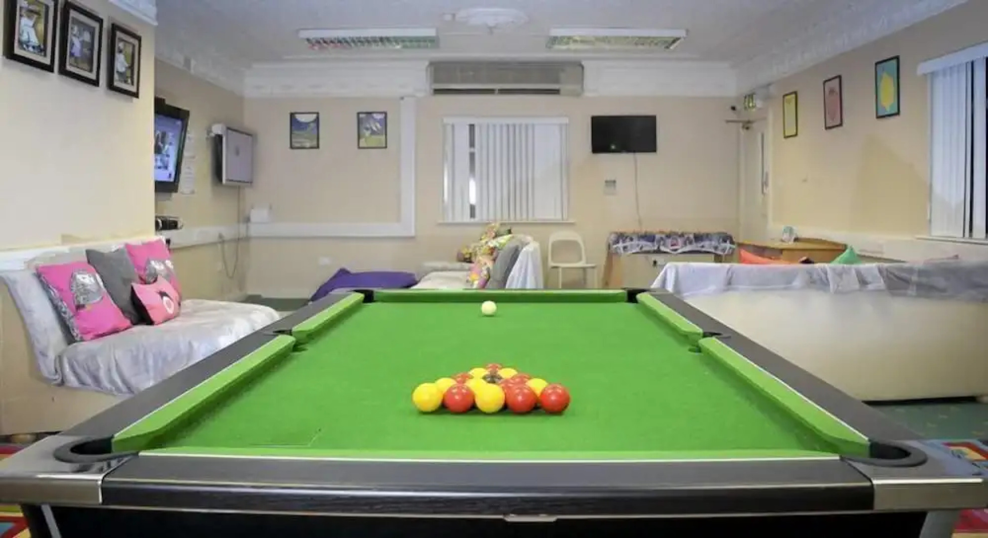 Wolseley Holiday Lodges