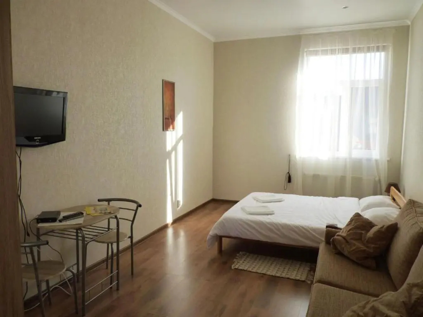 Viesu nams "Svīre-10"