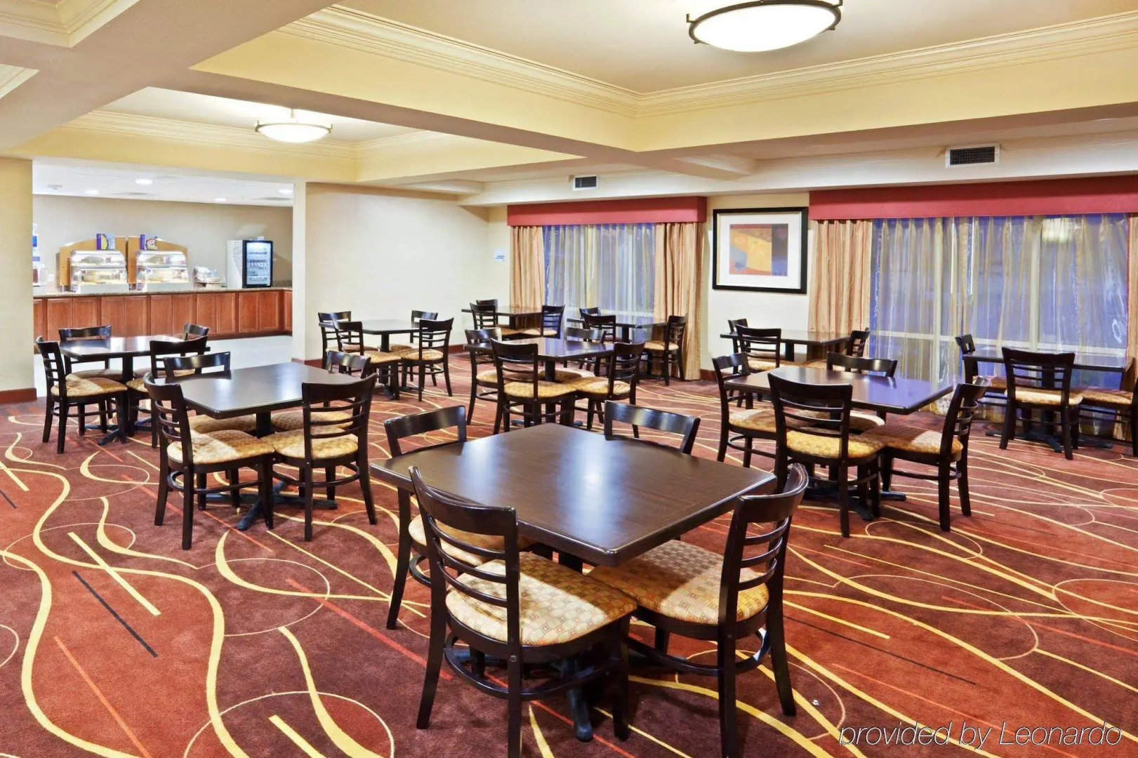 Holiday Inn Express Suites Sumner by IHG