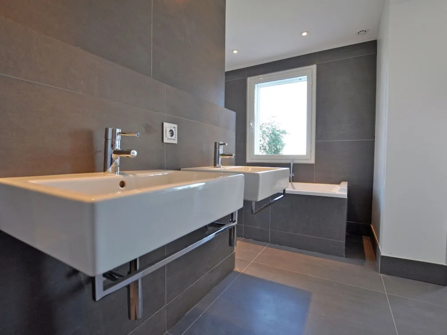 Luxurious Villa in Les Issambres With Pool