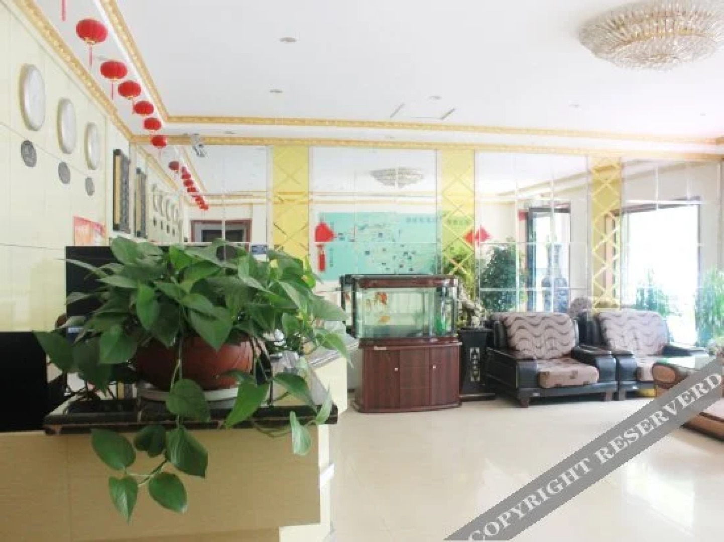 格尔木雪峰酒店