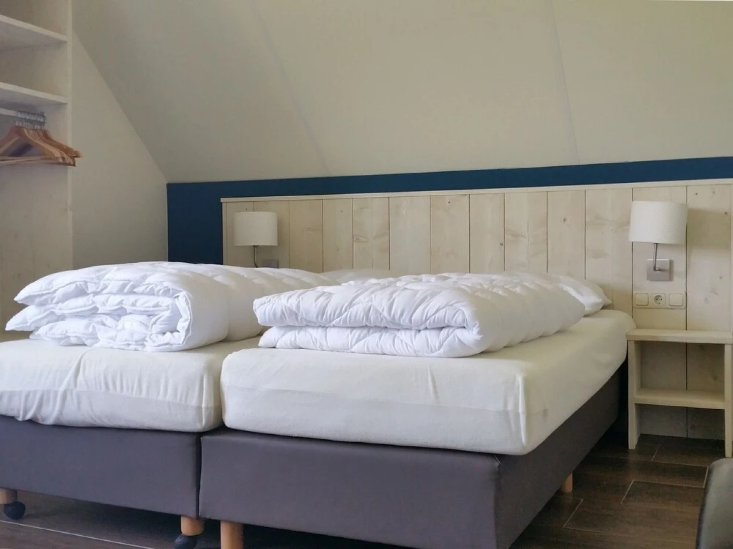 Beautiful group accommodation with facilities near the sea