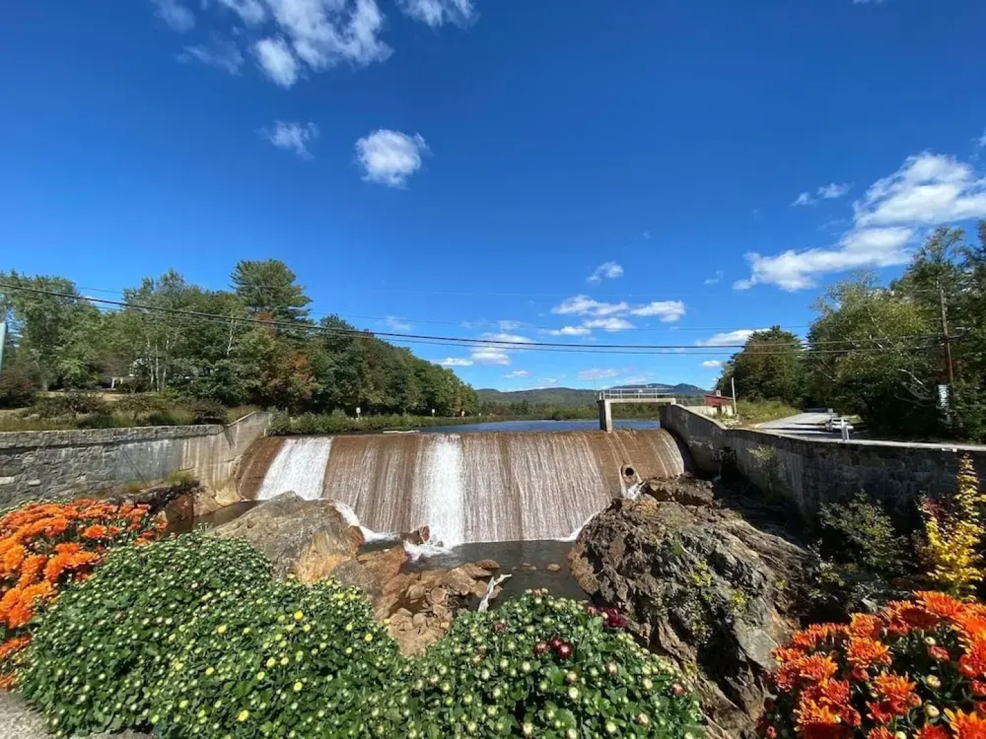 Stunning Mountain Retreat in Campton, Perfect for Skiing and Year-Round Fun by RedAwning