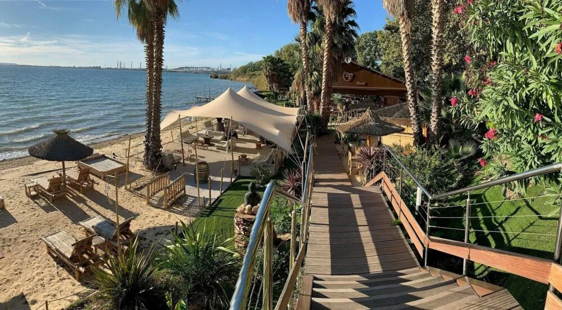 Hôtel Restaurant Le Royal Provence