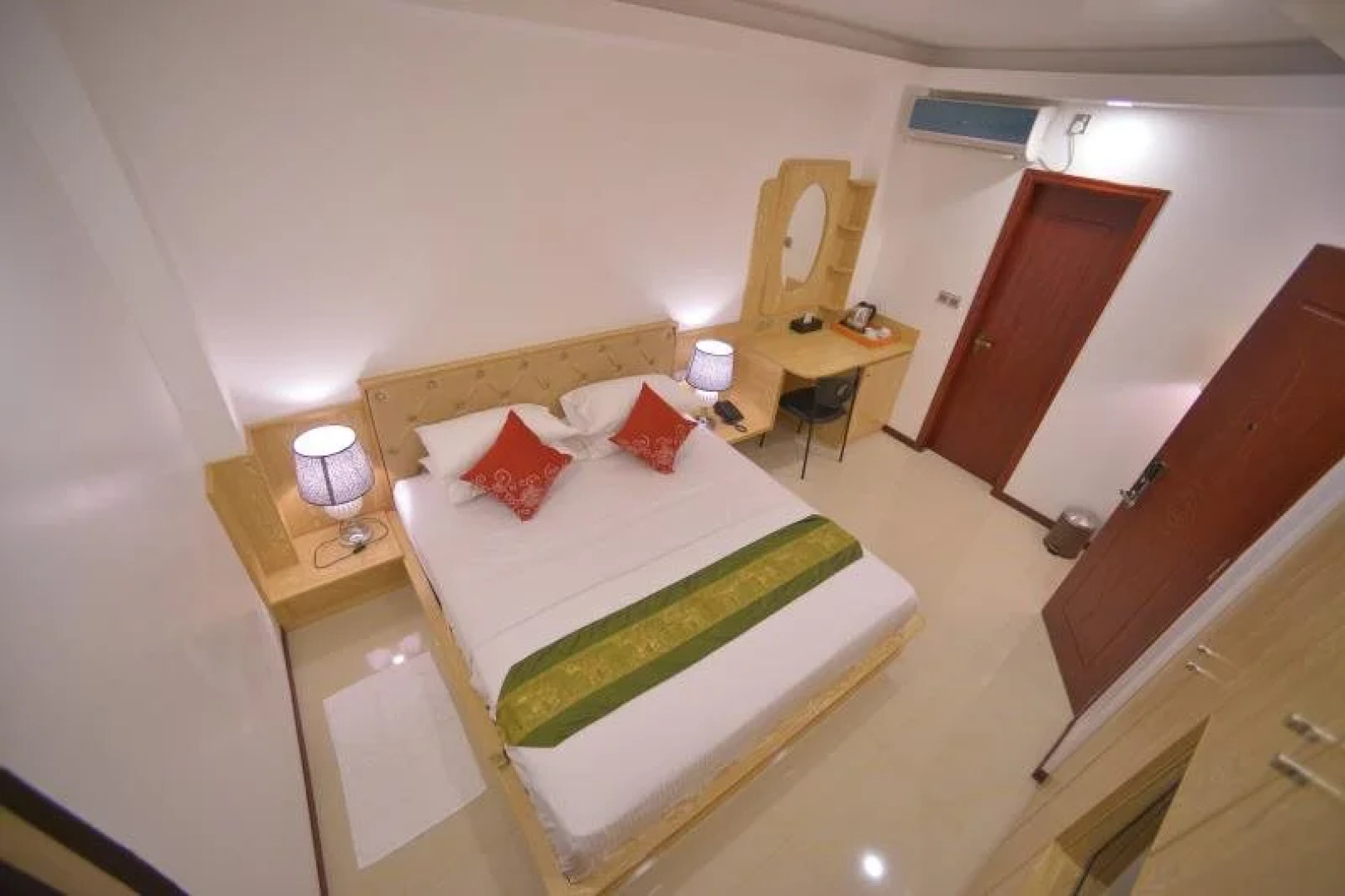 Гостевой дом Hathaa Beach Maldives