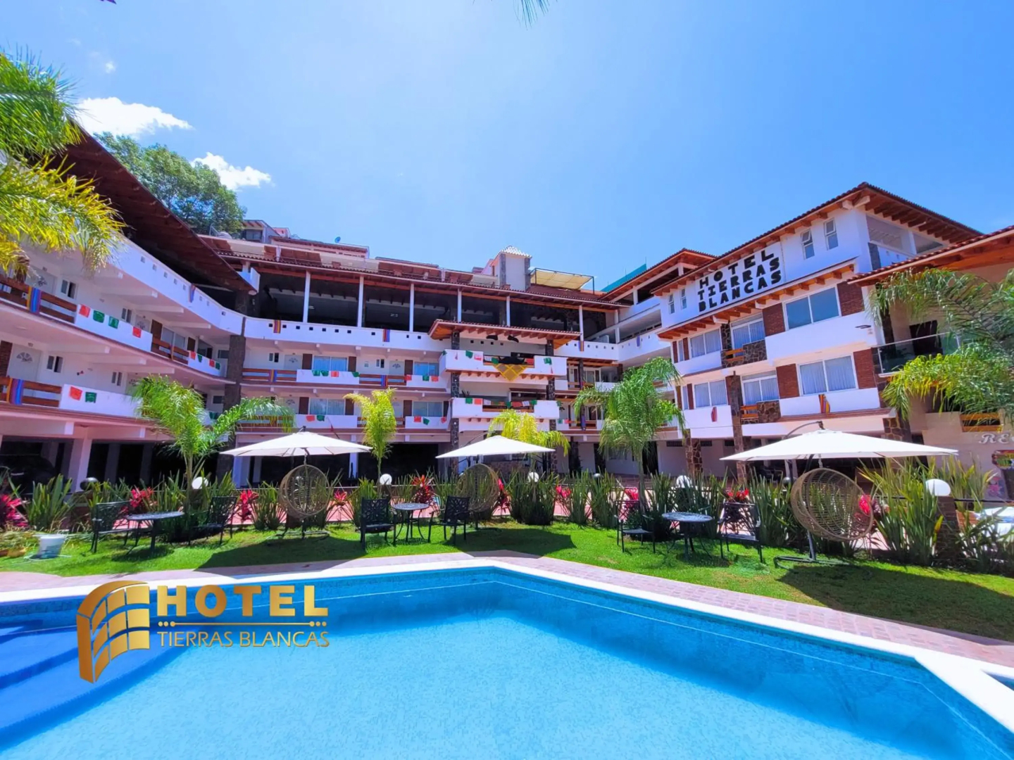 Hotel Tierras Blancas