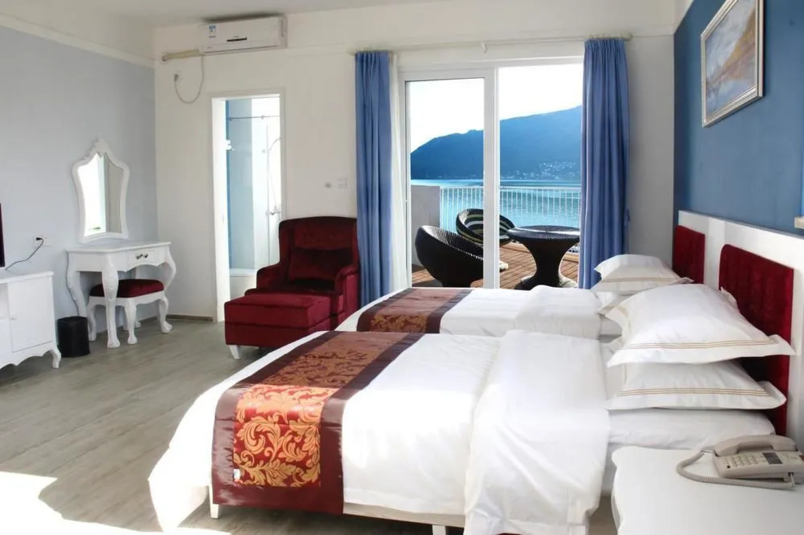 Xunliao Hailia Holiday Hotel