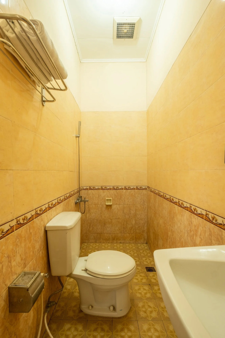 OYO 644 Grand Yustik Selabintana