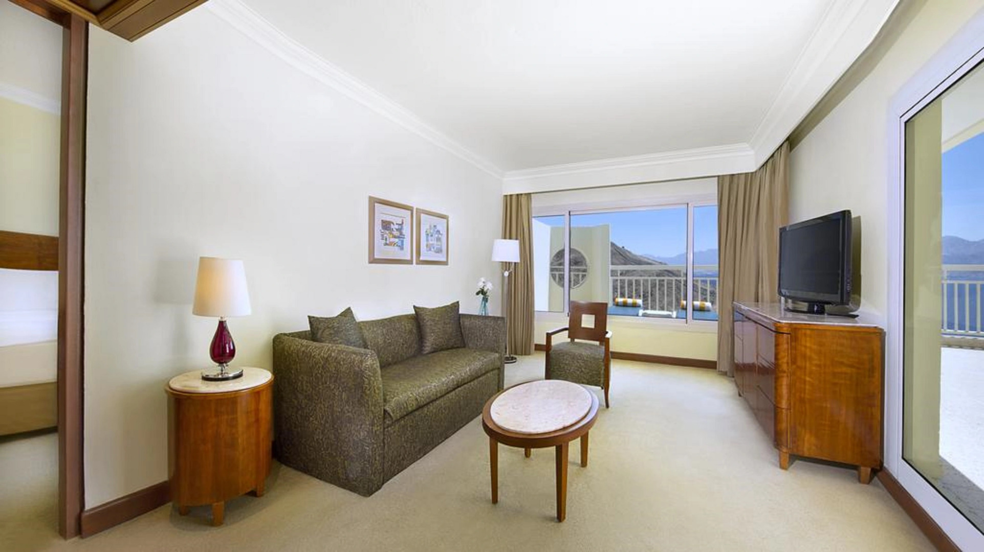 Отель Steigenberger Nelson Village