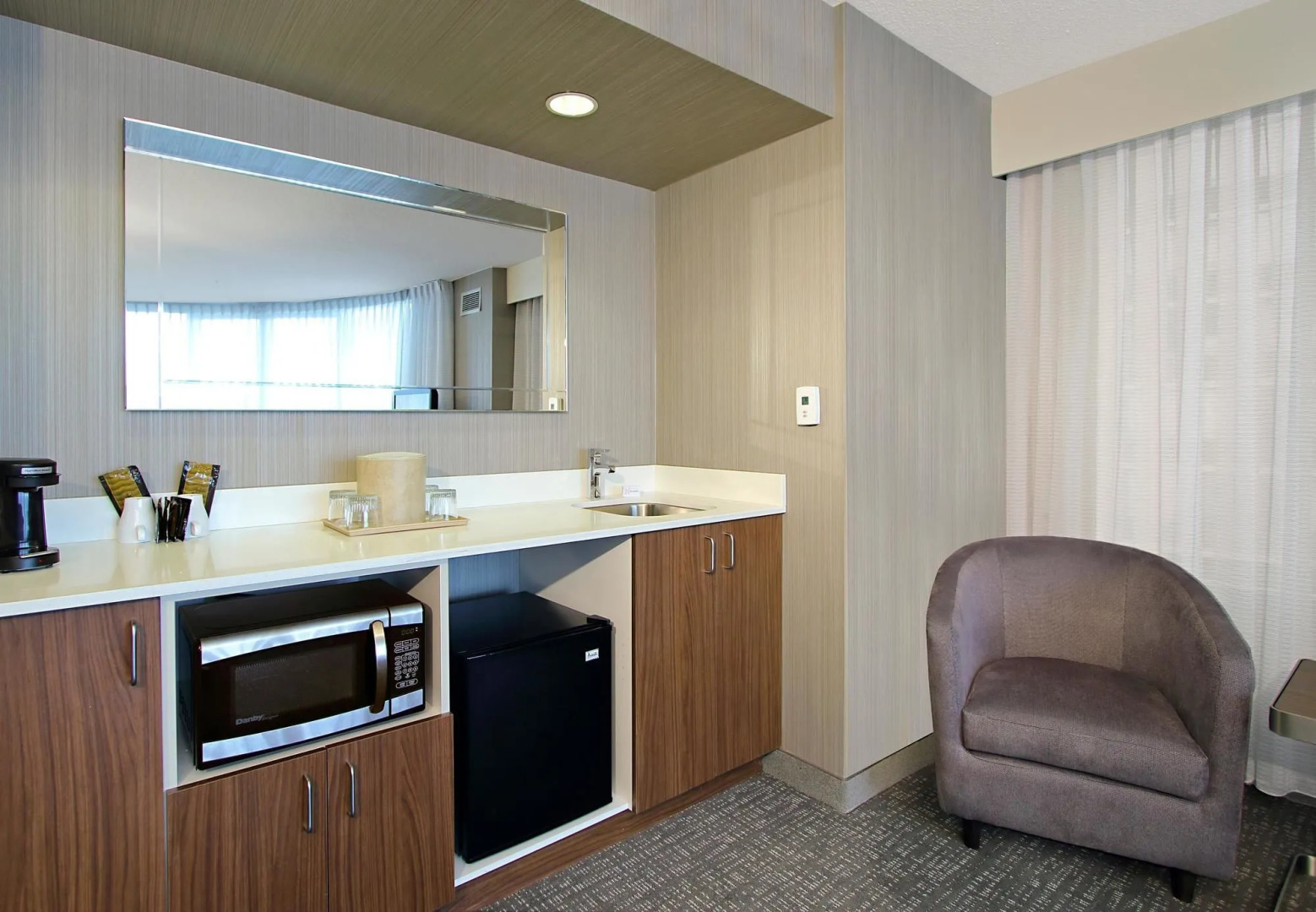 Courtyard by Marriott Oakland Downtown