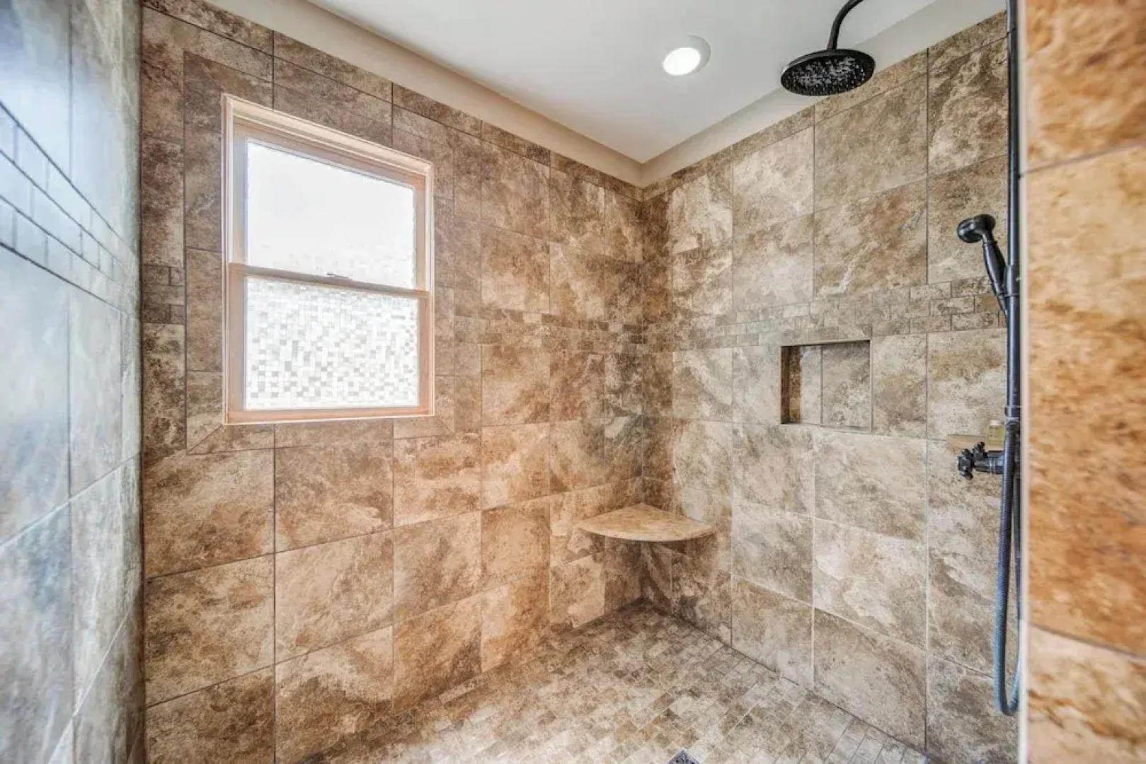 Four Bear Hideaway Coosawattee River Resort!