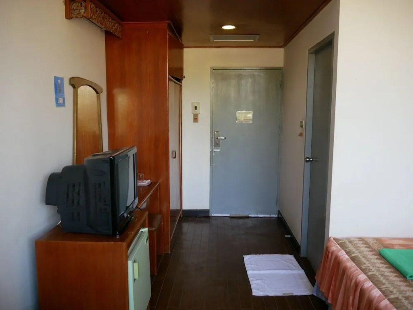 Royal Jommanee Hotel