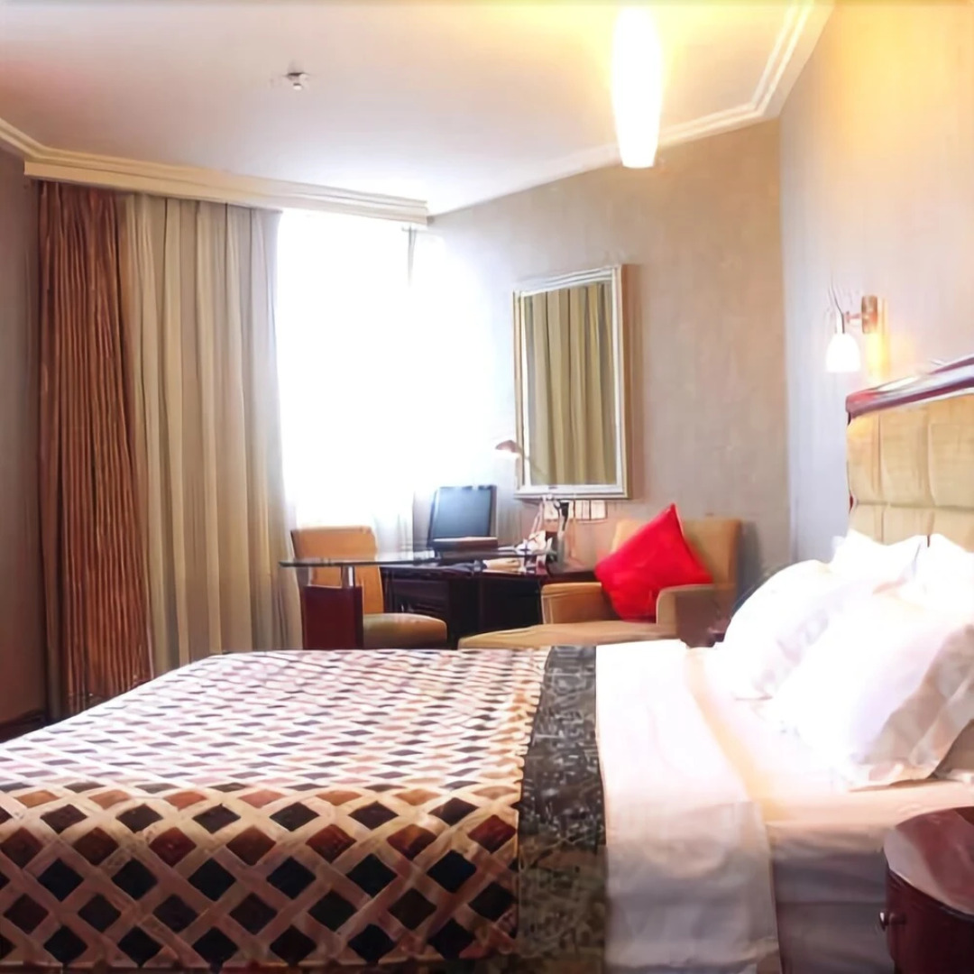 Ming Ren Grand Hotel