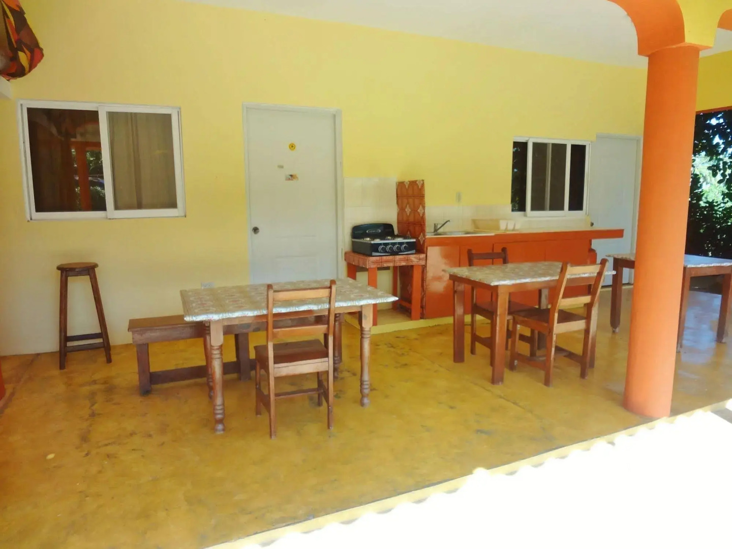 Gipsy Ranch Rooms - Hostel