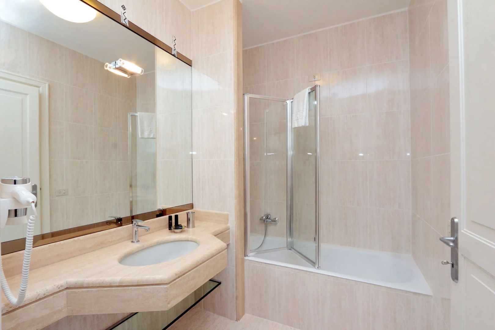 Piazzetta Margutta - My Extra Home