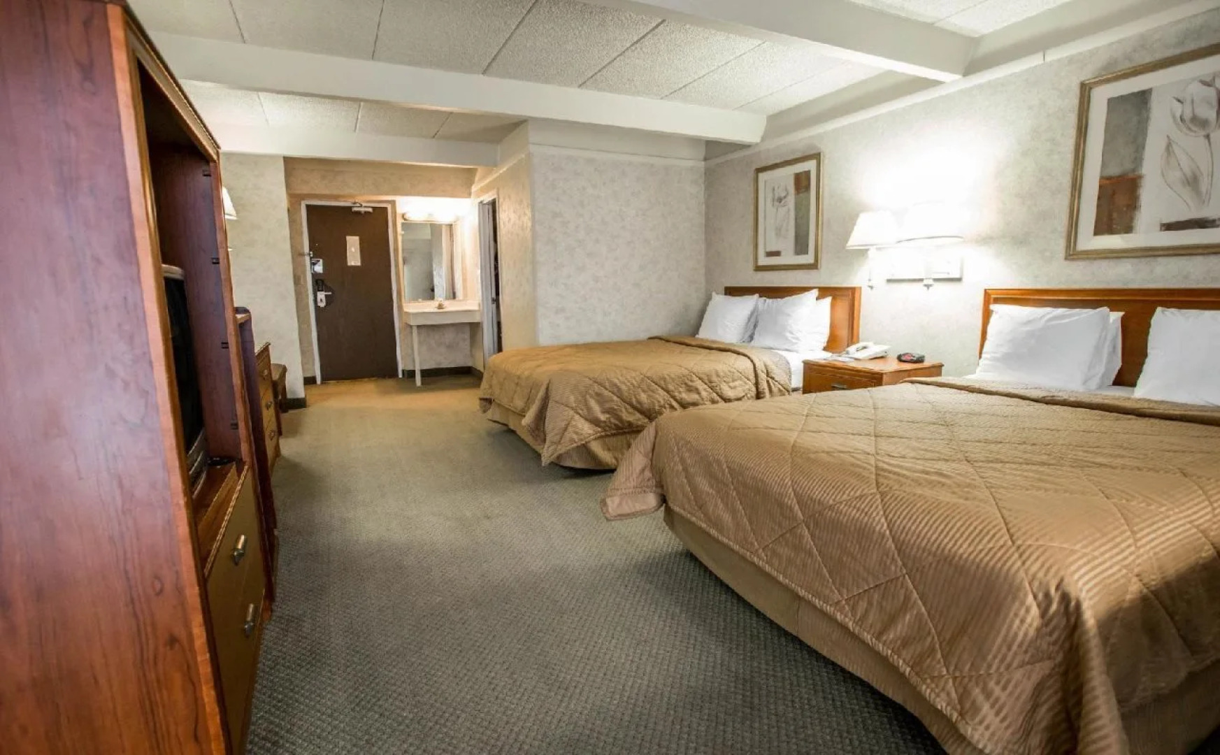 Days Inn by Wyndham Waukegan