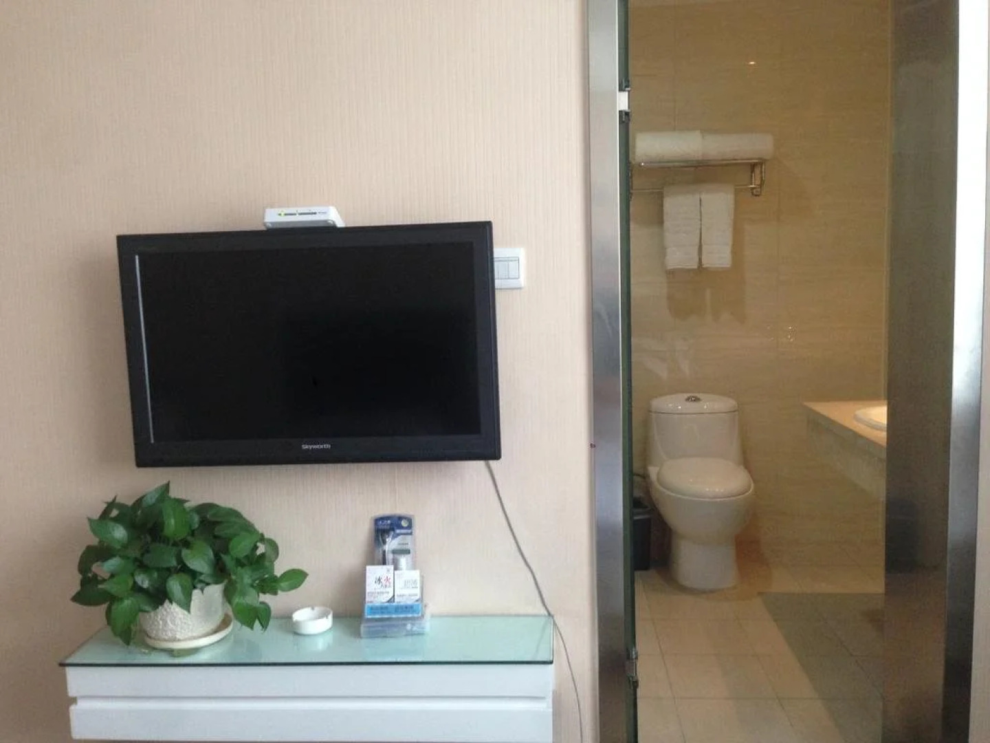 Xinjiang Kai Yuan Hotel