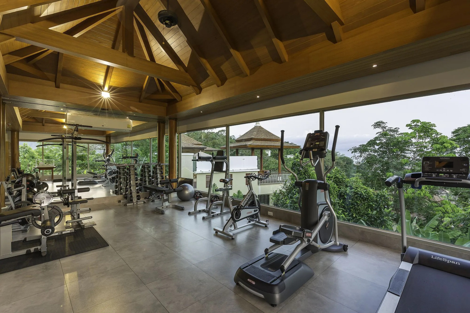 Villa Tantawan Resort And Spa