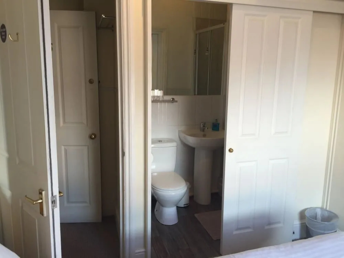 Barbican Reach Bed & Breakfast - B&B