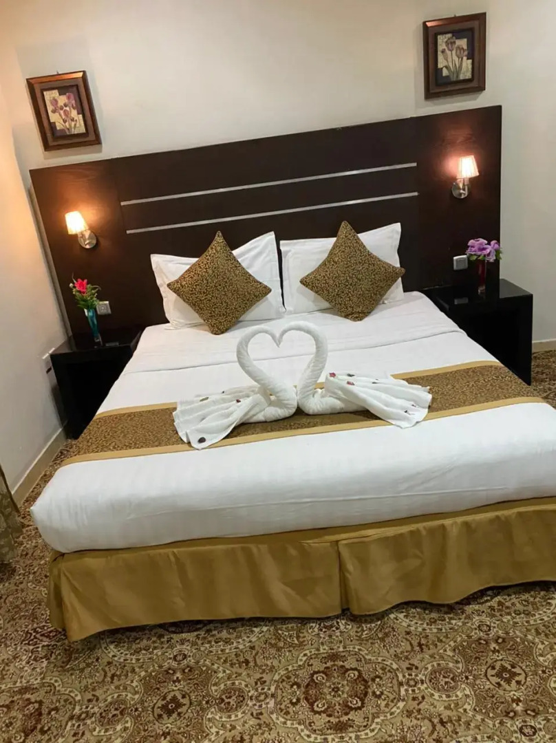 Rest Night Serviced Apartments - AL Nafal