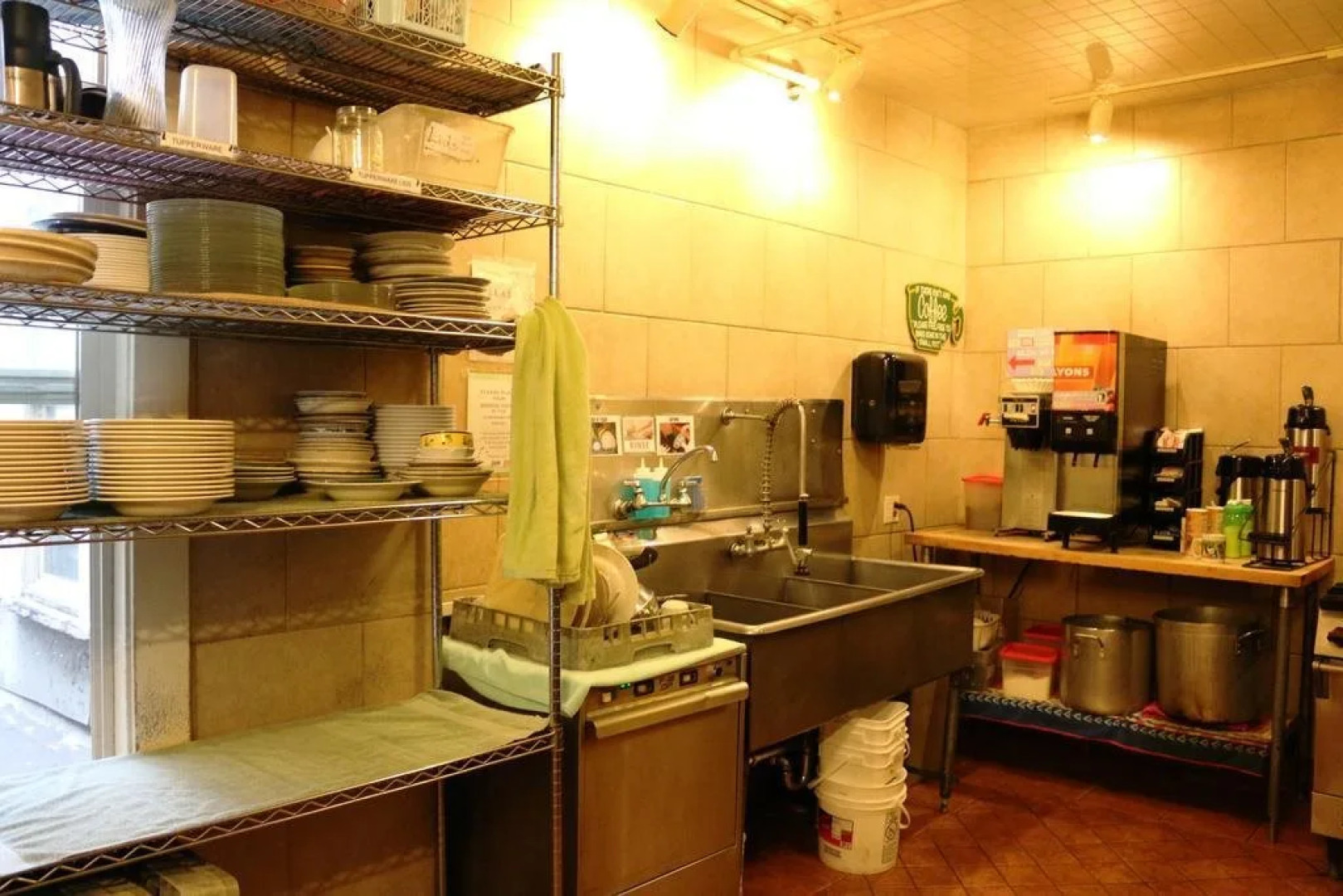 Green Tortoise Hostel Seattle