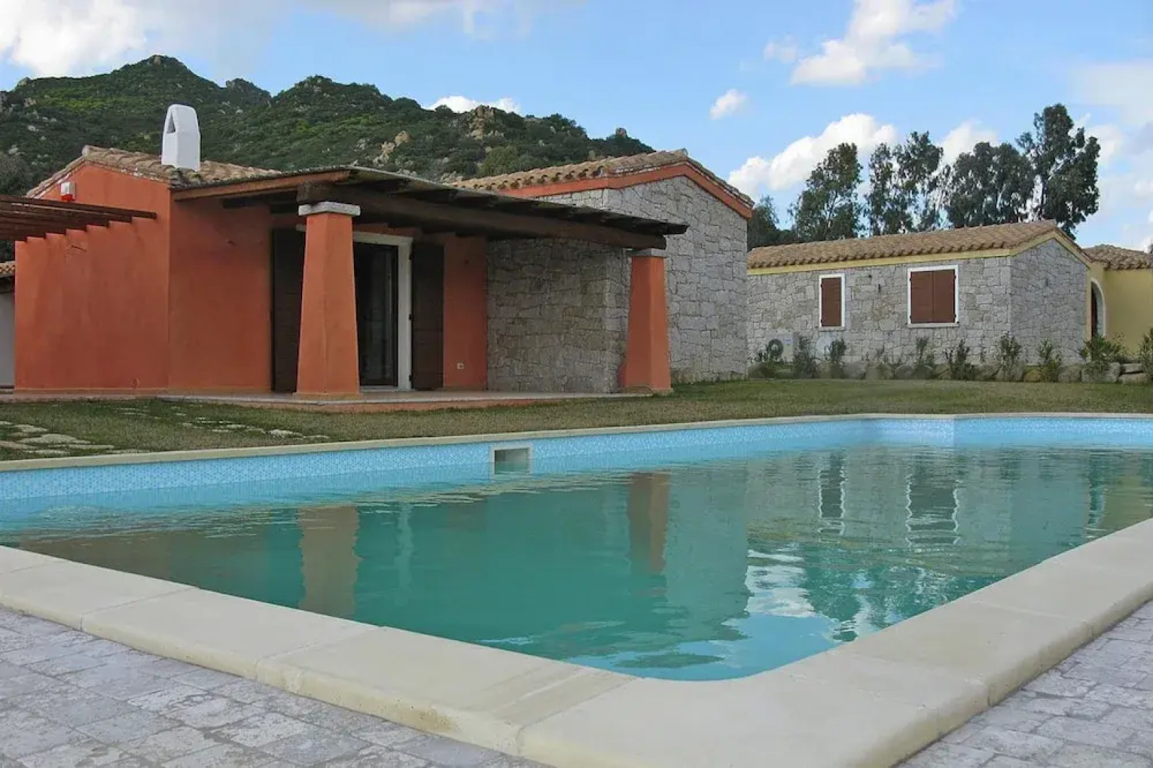 Villa in San Pietro Near White Sand Beach