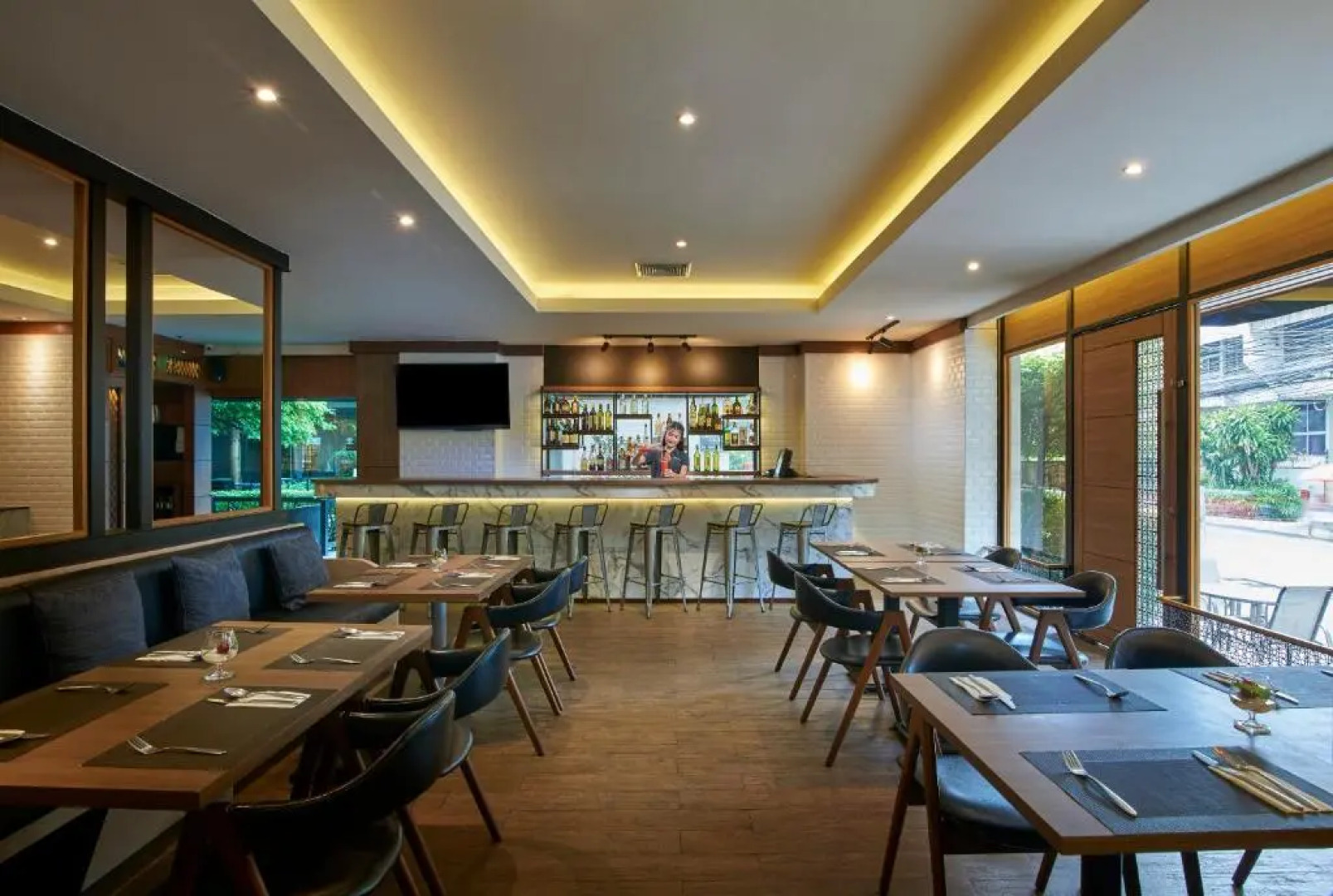 Shama Lakeview Asoke Bangkok