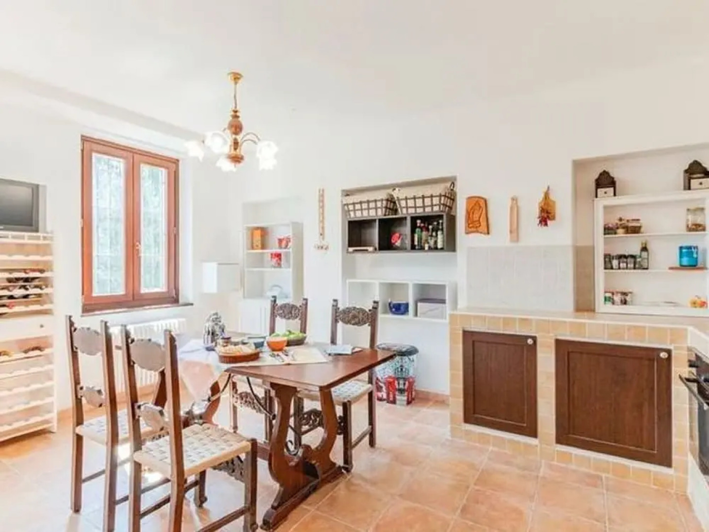 Captivating Holiday Home in Incisa Scapaccino With Pool