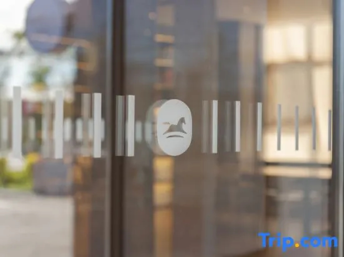 HanTing Hotel (Baicheng Taobei District Qingnian Street)