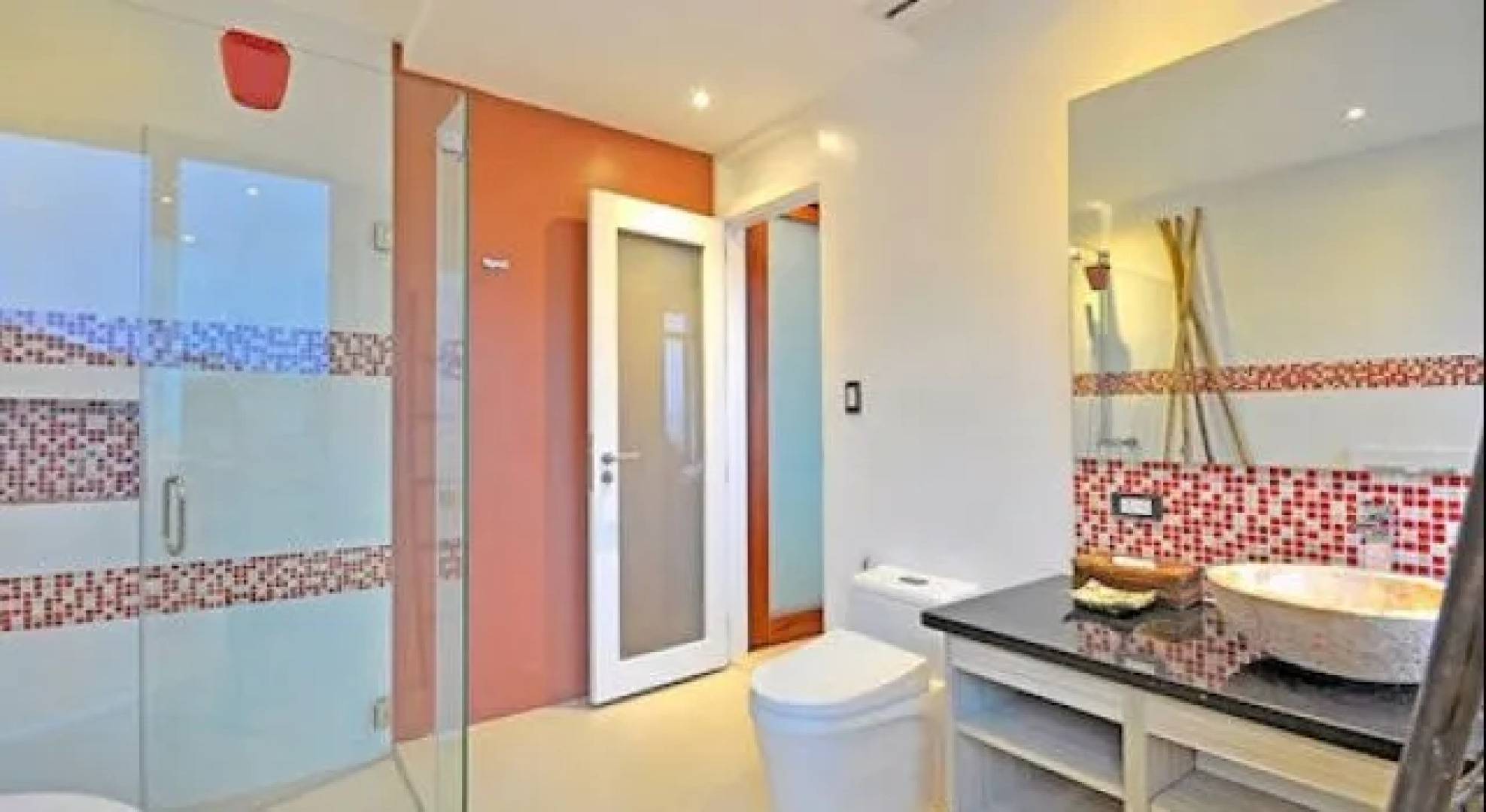 Karuna Suites & Residence