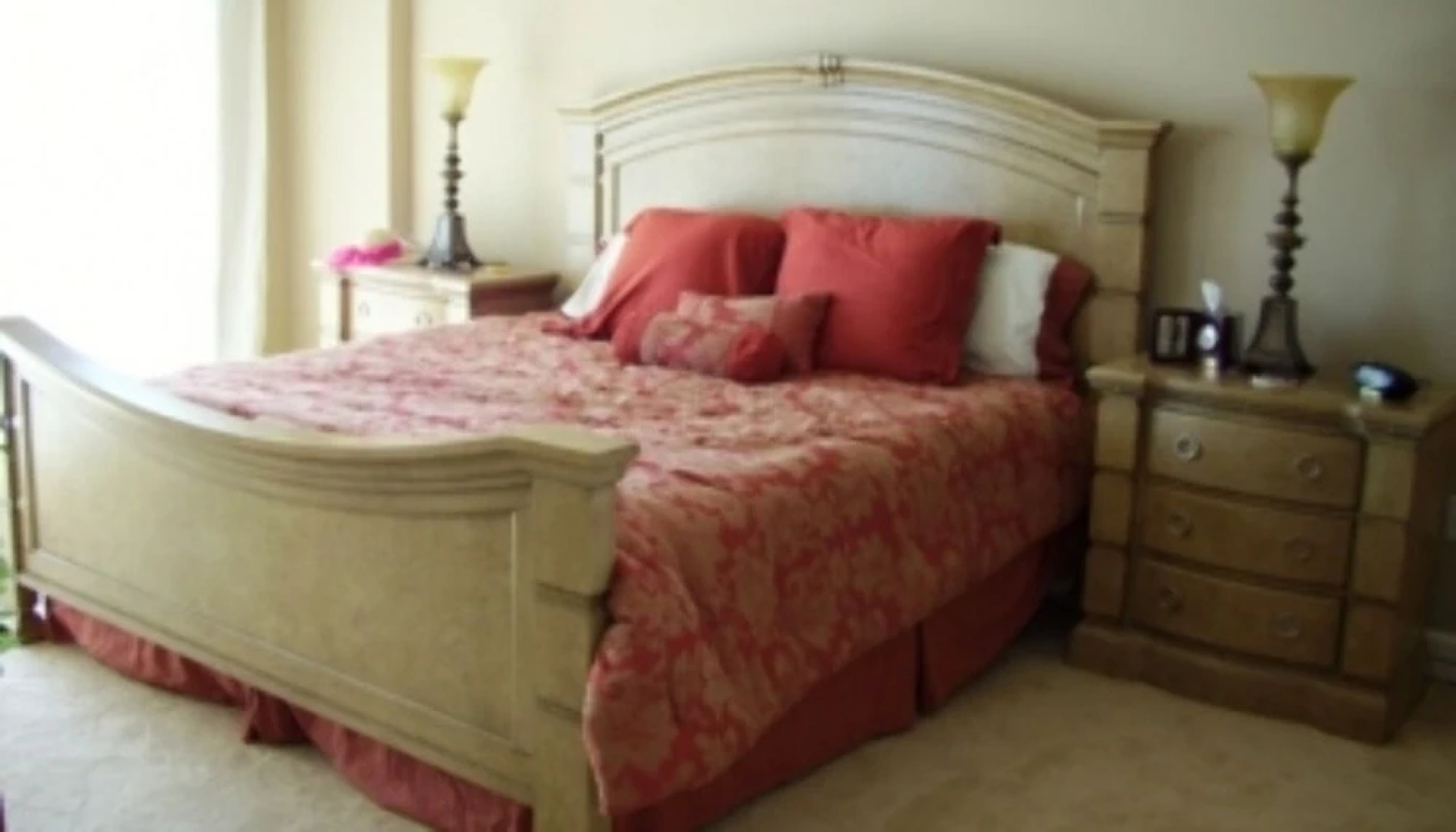 Di Mucci Twin Towers 1607- great ocean views. 2BR 2BA