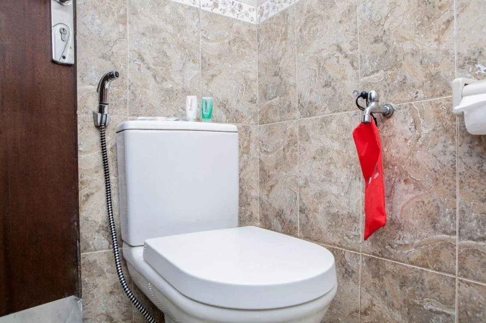 Hotel Salon Fora & Longhill Cafe Fora