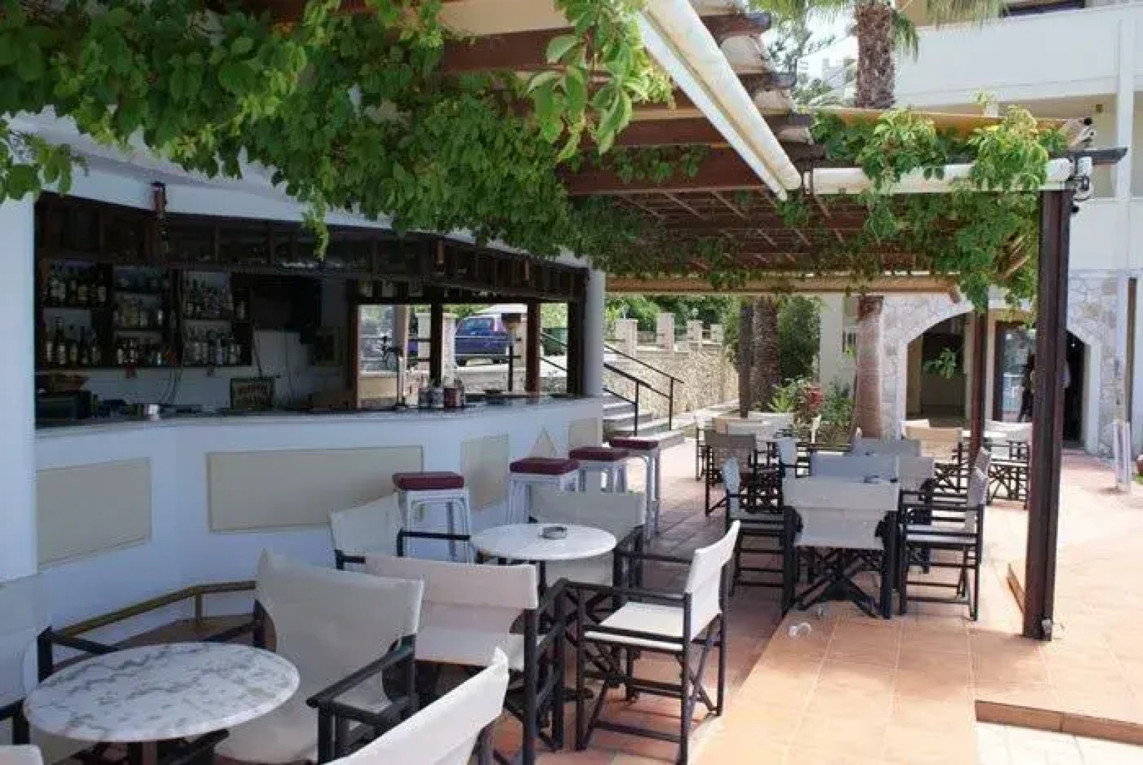 Sunny Suites Apartments