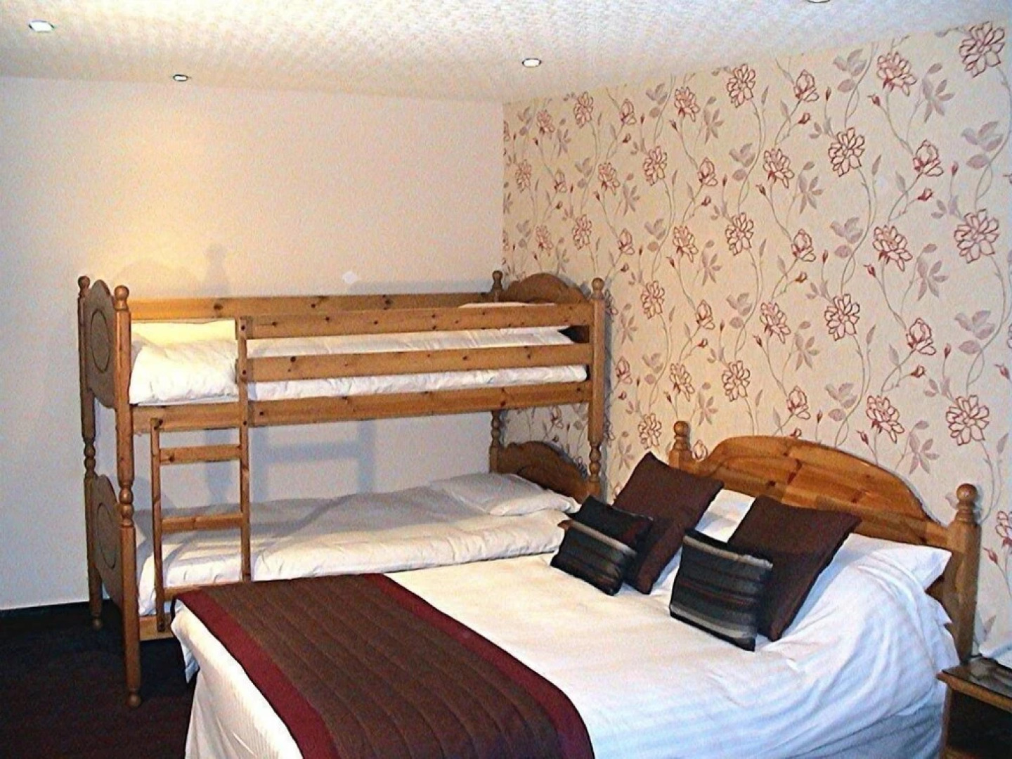 The Old White Lion Hotel