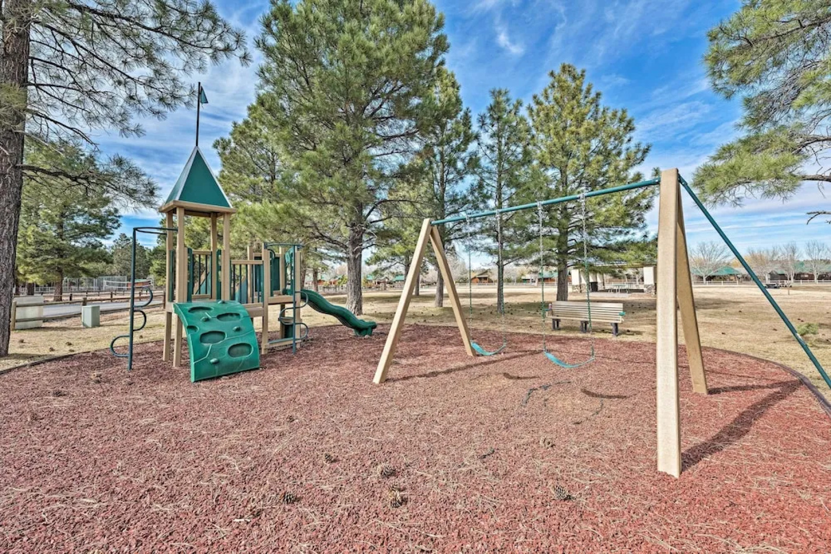 Overgaard Condo w/ Balcony, Near Hiking & Golfing