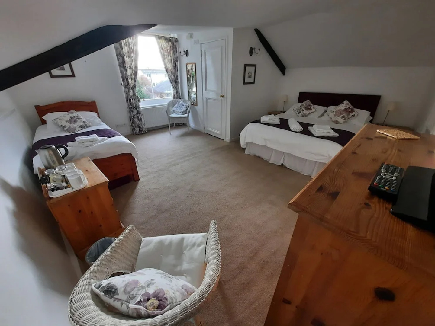 The Colyton White Cottage