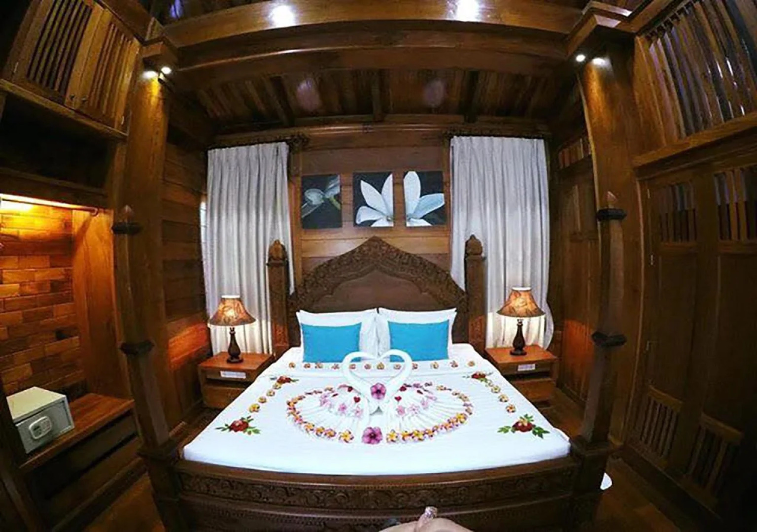 Try Palace Resort & Spa