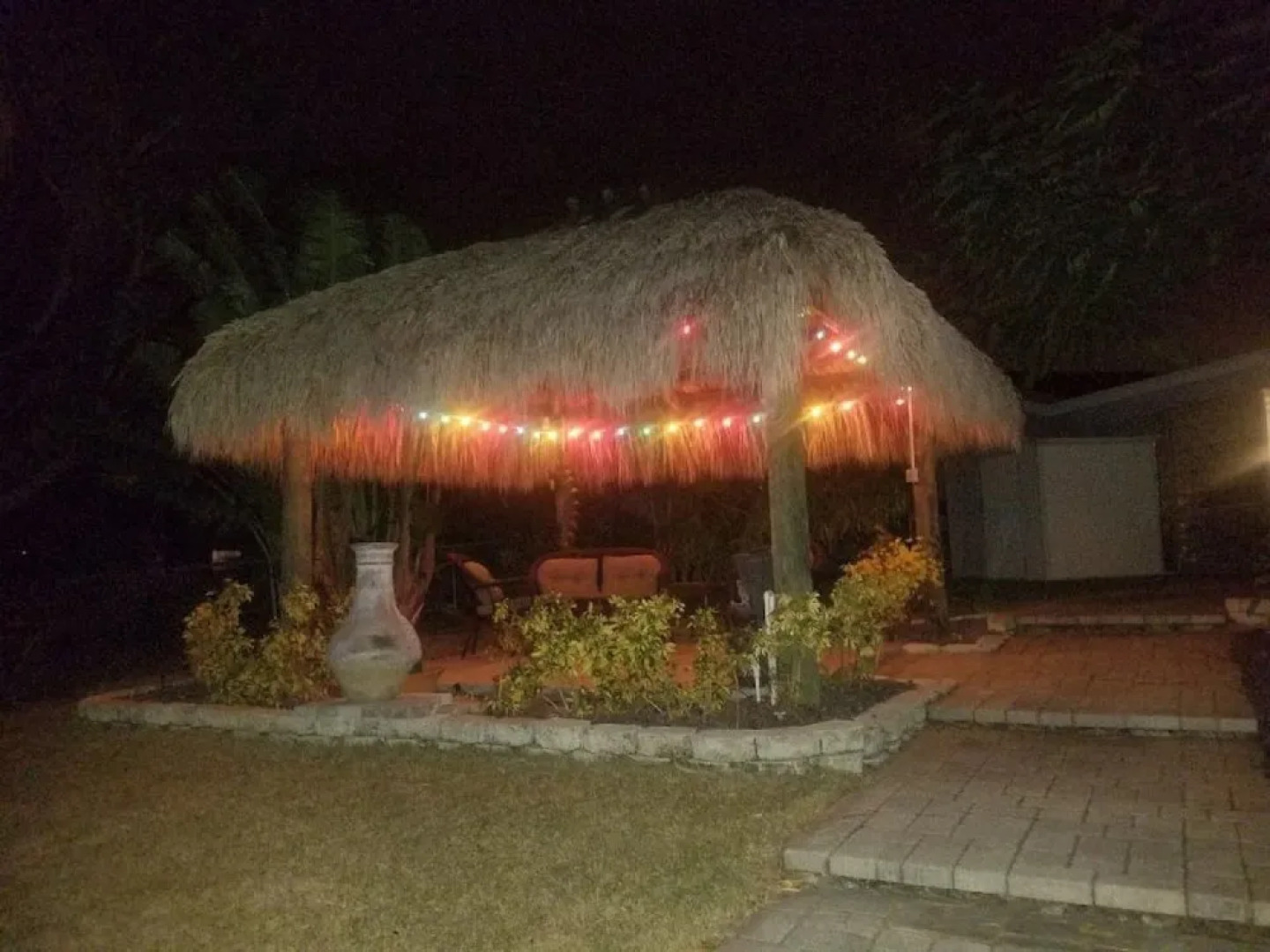 Apollo Beach W/ Pool, Room To Entertain, Pet Friendly! 6 Bedroom Home