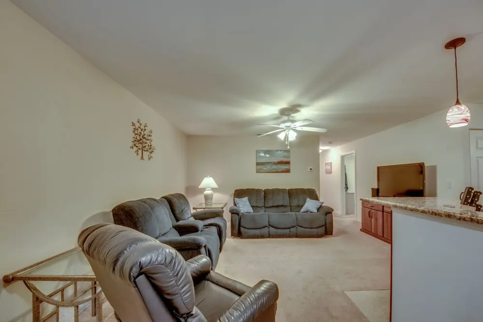 Charter Club Condo - Roelens Vacations