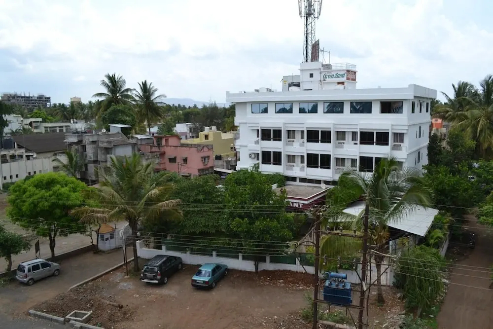 Hotel Green Land Elegant