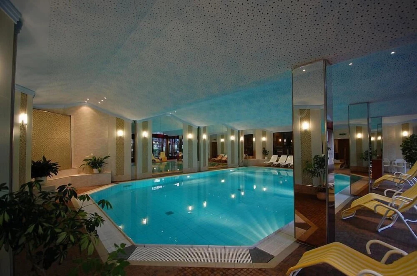 EdeR FriDa – Family Hotel – Tuttiii KomPletti ALL InKlusiv
