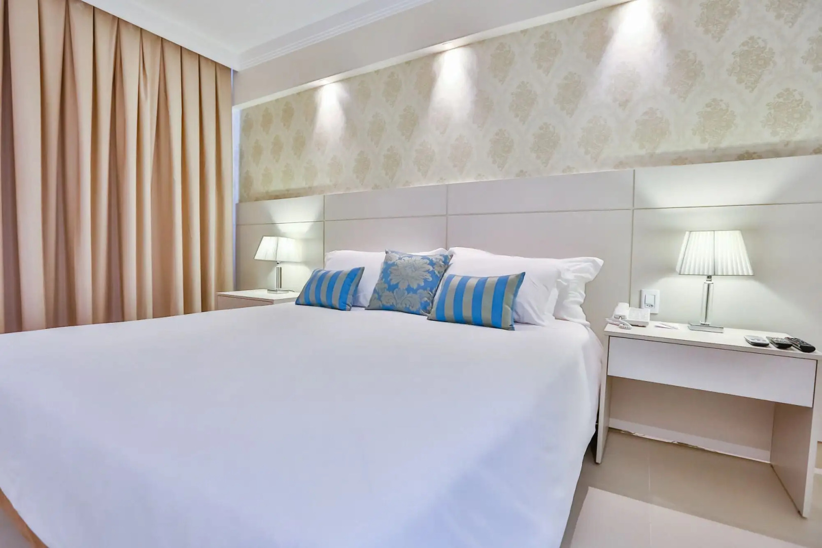 Golden Lis Hotel Boutique