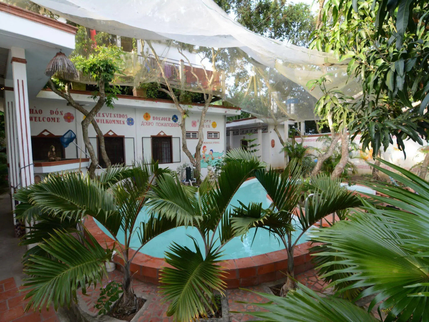 Happy Family Guesthouse