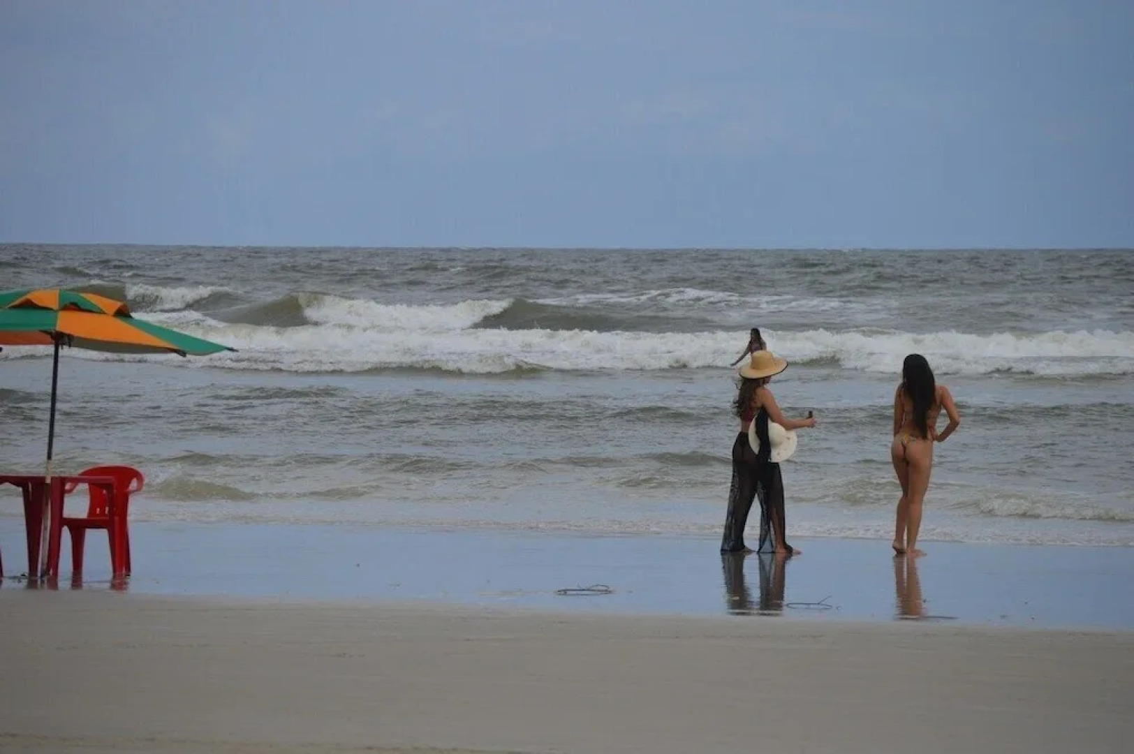 Casa em condomínio com Sauna e Piscina