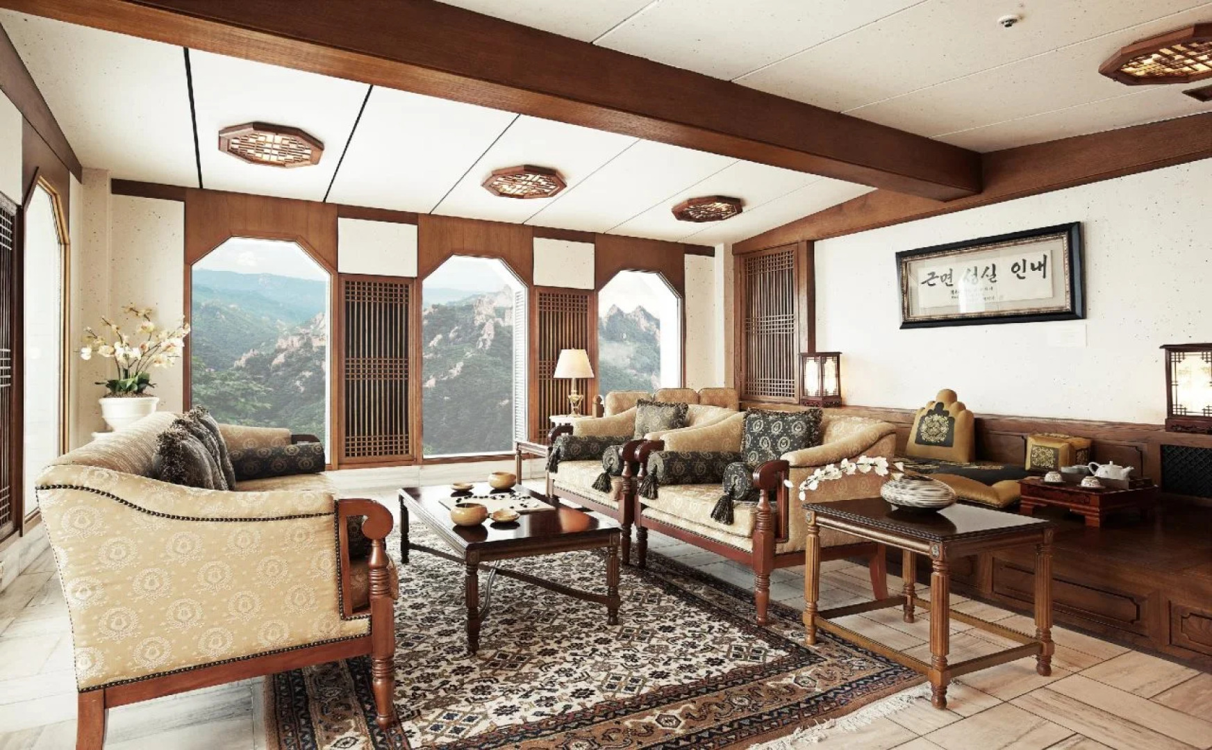 Kensington Hotel Seorak