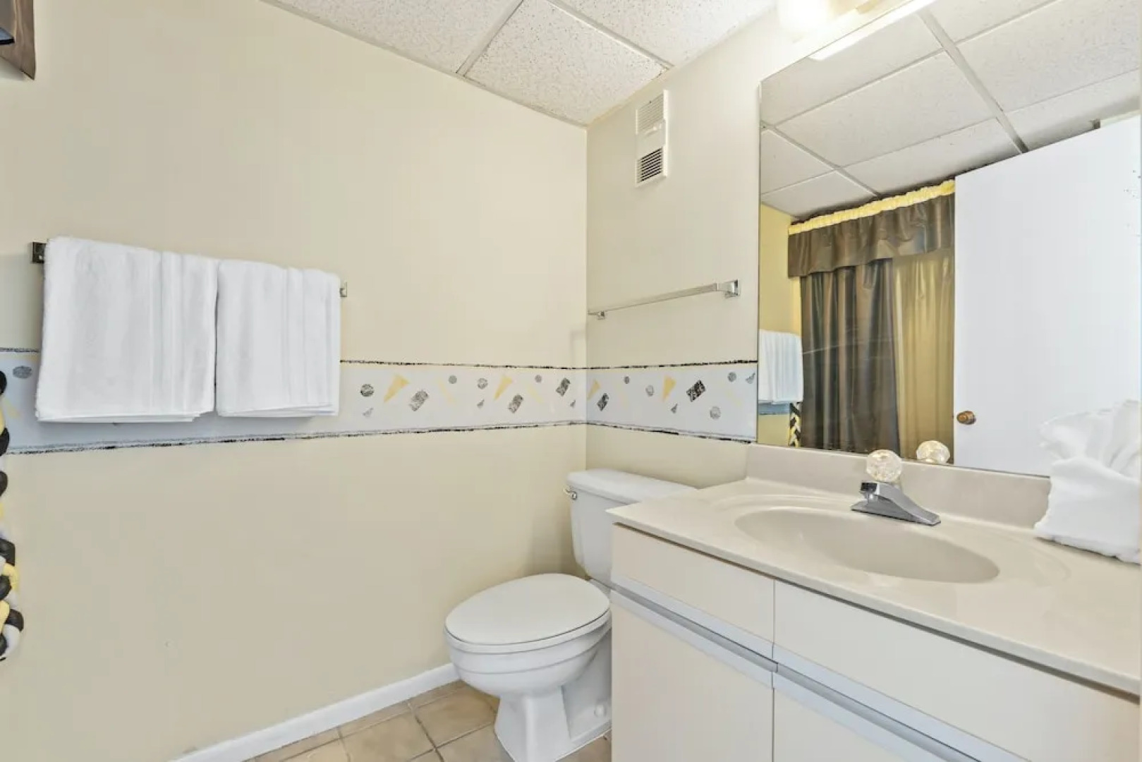 Edgewater Beach & Golf Resort by Panhandle Getaways