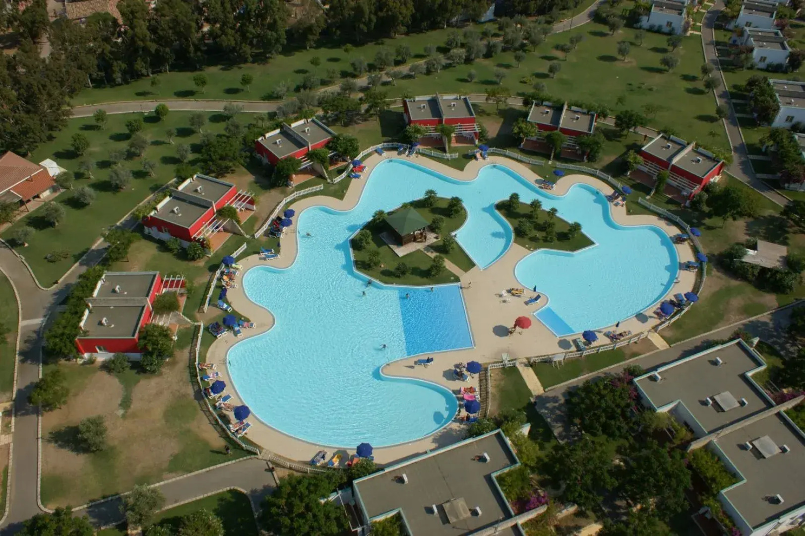 Nyce Club Sunbeach Resort