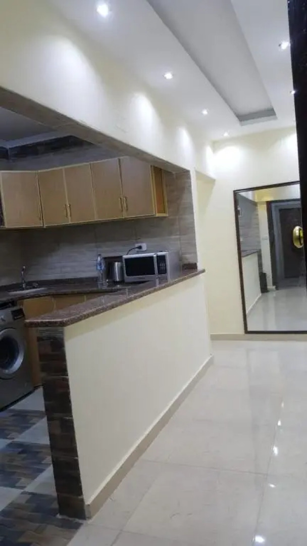 City squer apartment sea view