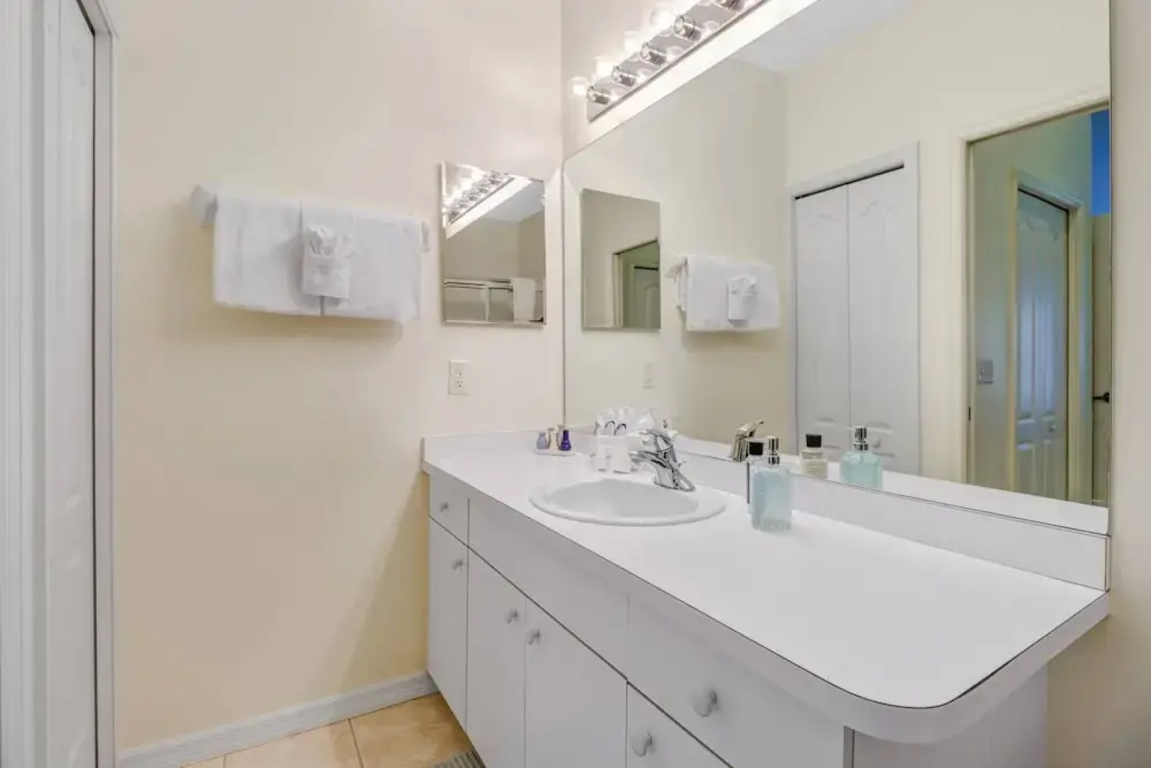 21370 Lancaster Run #1621