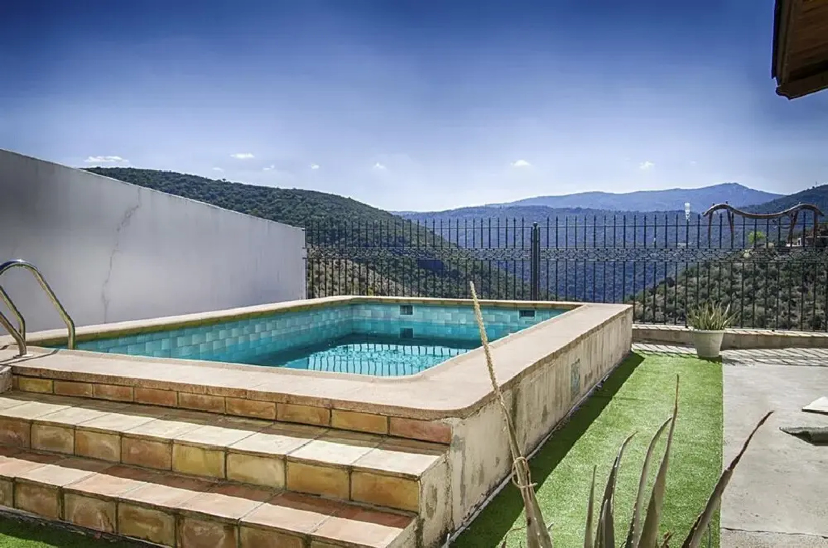 Villa With 5 Bedrooms in Solana del Pino, With Wonderful Mountain View, Private Pool and Furnished Terrace